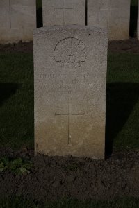 Lijssenthoek Military Cemetery - Nicholas, James Joachim
