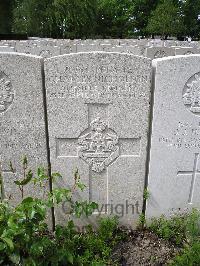 Lijssenthoek Military Cemetery - Nicholson, Charles
