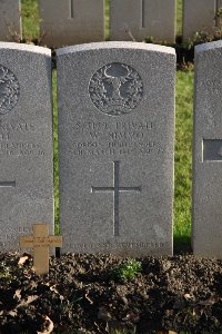 Lijssenthoek Military Cemetery - Nimmo, W