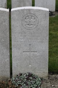 Lijssenthoek Military Cemetery - Norris, William Edward