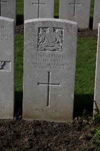 Lijssenthoek Military Cemetery - Nuttall, William