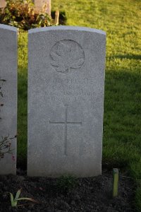 Lijssenthoek Military Cemetery - Obrey, J