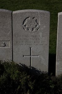 Lijssenthoek Military Cemetery - Osborne, George Henry