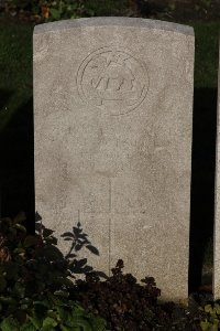 Lijssenthoek Military Cemetery - Osborne, H F