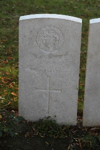 Lijssenthoek Military Cemetery - Osborne, W G