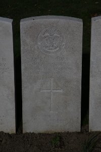 Lijssenthoek Military Cemetery - Osborne, William Alfred