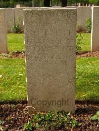 Lijssenthoek Military Cemetery - Ottersbach, Otto