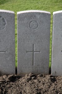Lijssenthoek Military Cemetery - Pack, Frederick