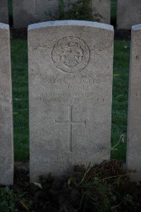 Lijssenthoek Military Cemetery - Page, W