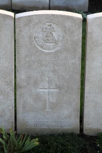 Lijssenthoek Military Cemetery - Pagett, A