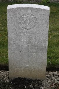 Lijssenthoek Military Cemetery - Palfrey, F E