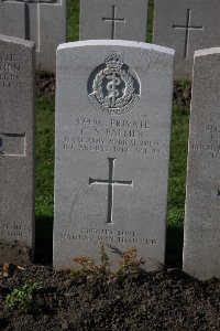 Lijssenthoek Military Cemetery - Palmer, Charles Albert