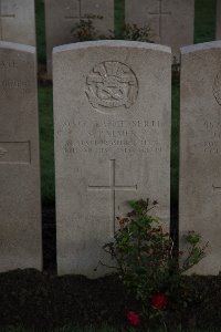 Lijssenthoek Military Cemetery - Palmer, S