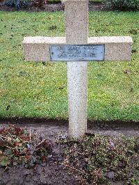 Lijssenthoek Military Cemetery - Pare, Alfred