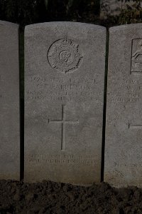 Lijssenthoek Military Cemetery - Parkinson, Christopher Ernest