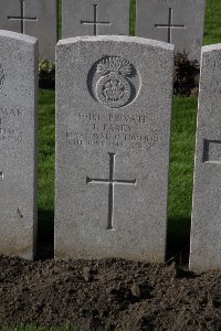 Lijssenthoek Military Cemetery - Parry, John