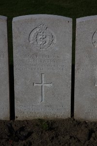 Lijssenthoek Military Cemetery - Parry, Robert Henry