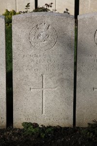 Lijssenthoek Military Cemetery - Parry, William