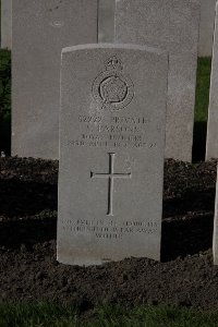 Lijssenthoek Military Cemetery - Parsons, Stephen