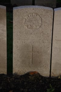 Lijssenthoek Military Cemetery - Pascoe, Frederick James