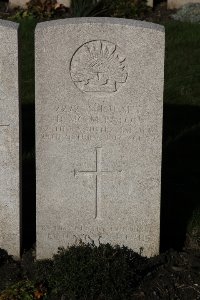 Lijssenthoek Military Cemetery - Paton, Douglas McMillan