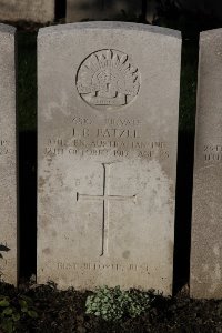 Lijssenthoek Military Cemetery - Patzel, Lawrence Ralph