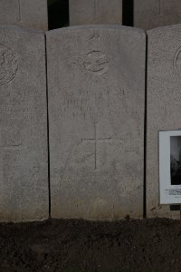 Lijssenthoek Military Cemetery - Payne, Hubert
