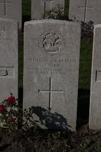 Lijssenthoek Military Cemetery - Peel, Lazarus