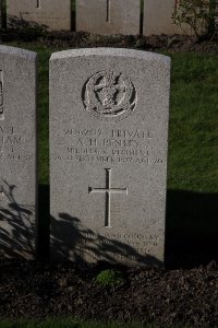 Lijssenthoek Military Cemetery - Penley, Arthur Harry