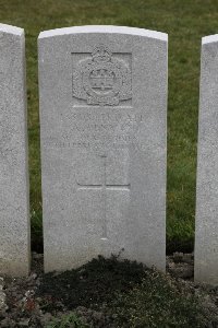 Lijssenthoek Military Cemetery - Penman, Arnold