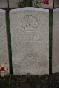 Lijssenthoek Military Cemetery - Pentland, Nelson