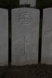 Lijssenthoek Military Cemetery - Pepper, F J