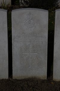 Lijssenthoek Military Cemetery - Peppercorne, Nicholas Charles