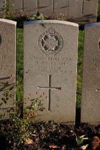 Lijssenthoek Military Cemetery - Peterson, Norman