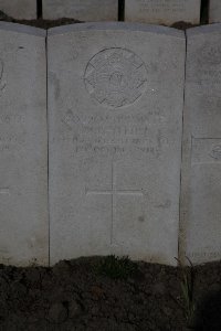 Lijssenthoek Military Cemetery - Phillips, B