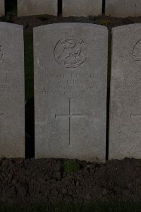 Lijssenthoek Military Cemetery - Phillips, Charles William