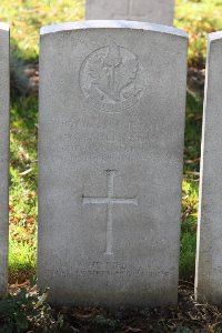 Lijssenthoek Military Cemetery - Phillipson, Richard