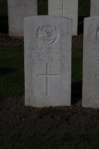 Lijssenthoek Military Cemetery - Phipps, Walter Henry