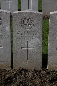 Lijssenthoek Military Cemetery - Pickering, William Henry
