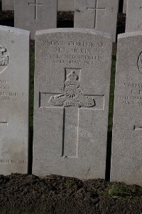 Lijssenthoek Military Cemetery - Pickin, H F