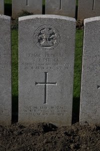 Lijssenthoek Military Cemetery - Pierce, Terence Joseph