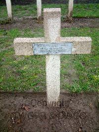 Lijssenthoek Military Cemetery - Pinex, Georges