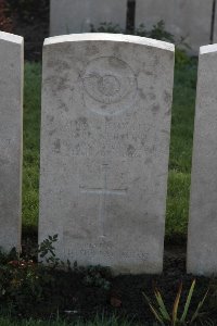 Lijssenthoek Military Cemetery - Pinkerton, Sidney