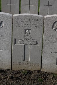 Lijssenthoek Military Cemetery - Plant, Clement