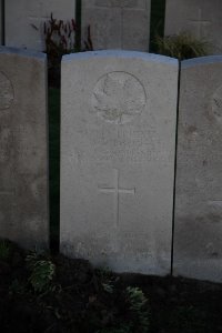 Lijssenthoek Military Cemetery - Poole, A E