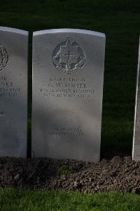 Lijssenthoek Military Cemetery - Porter, George William