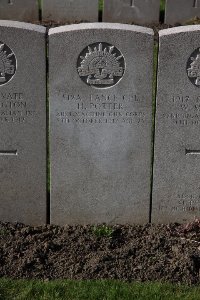 Lijssenthoek Military Cemetery - Potter, Harry