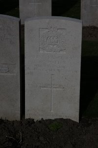 Lijssenthoek Military Cemetery - Potter, W