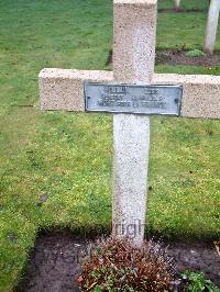 Lijssenthoek Military Cemetery - Poulain, Louis