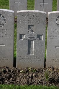 Lijssenthoek Military Cemetery - Powell, Sidney Joseph